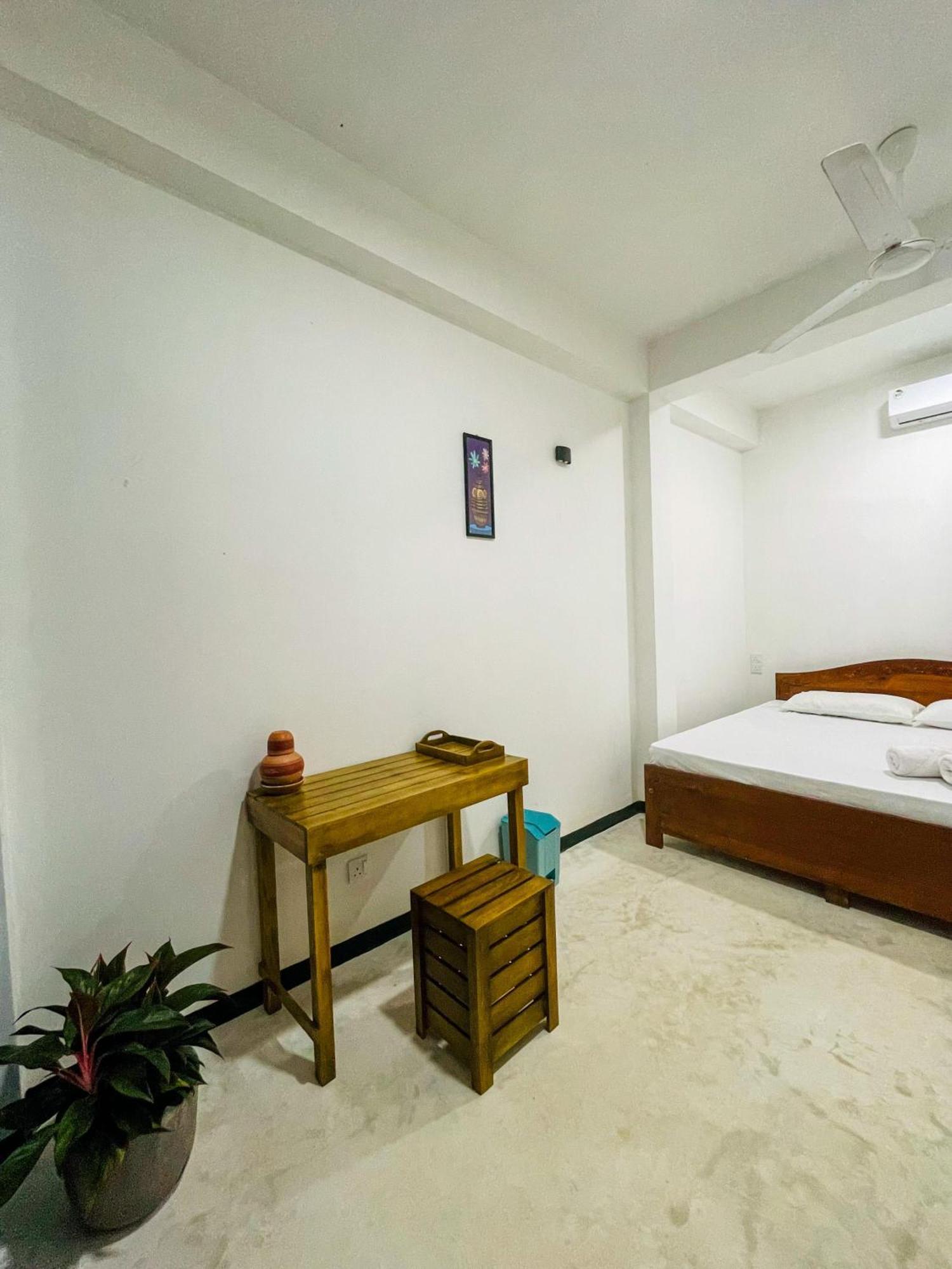 La Fiesta Bed & Breakfast Weligama Oda fotoğraf